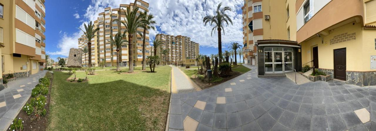 Palmenstrand Algarrobo Costa